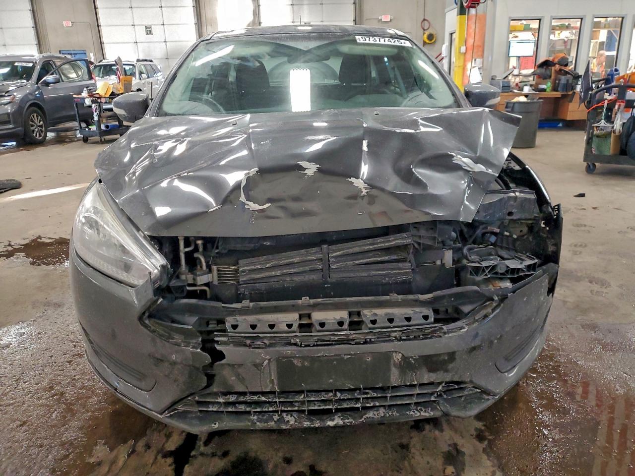 2017 Ford Focus Se VIN: 1FADP3K24HL267266 Lot: 97377425