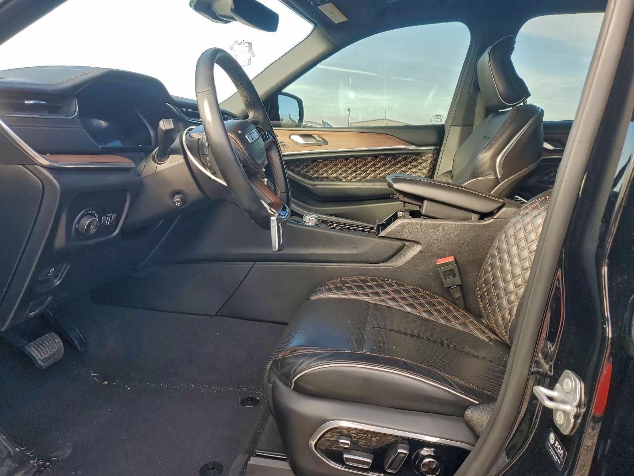 2023 Jeep Grand Cherokee L Summit VIN: 1C4RJKETXP8792835 Lot: 94913405