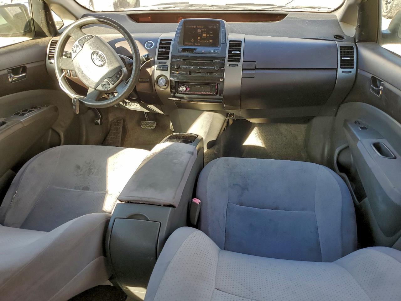 2004 Toyota Prius VIN: JTDKB20U740028112 Lot: 95799615