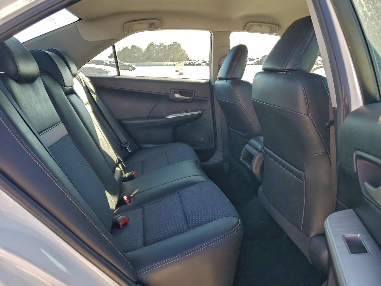 2014 Toyota Camry L VIN: 4T1BF1FK3EU389850 Lot: 96147575