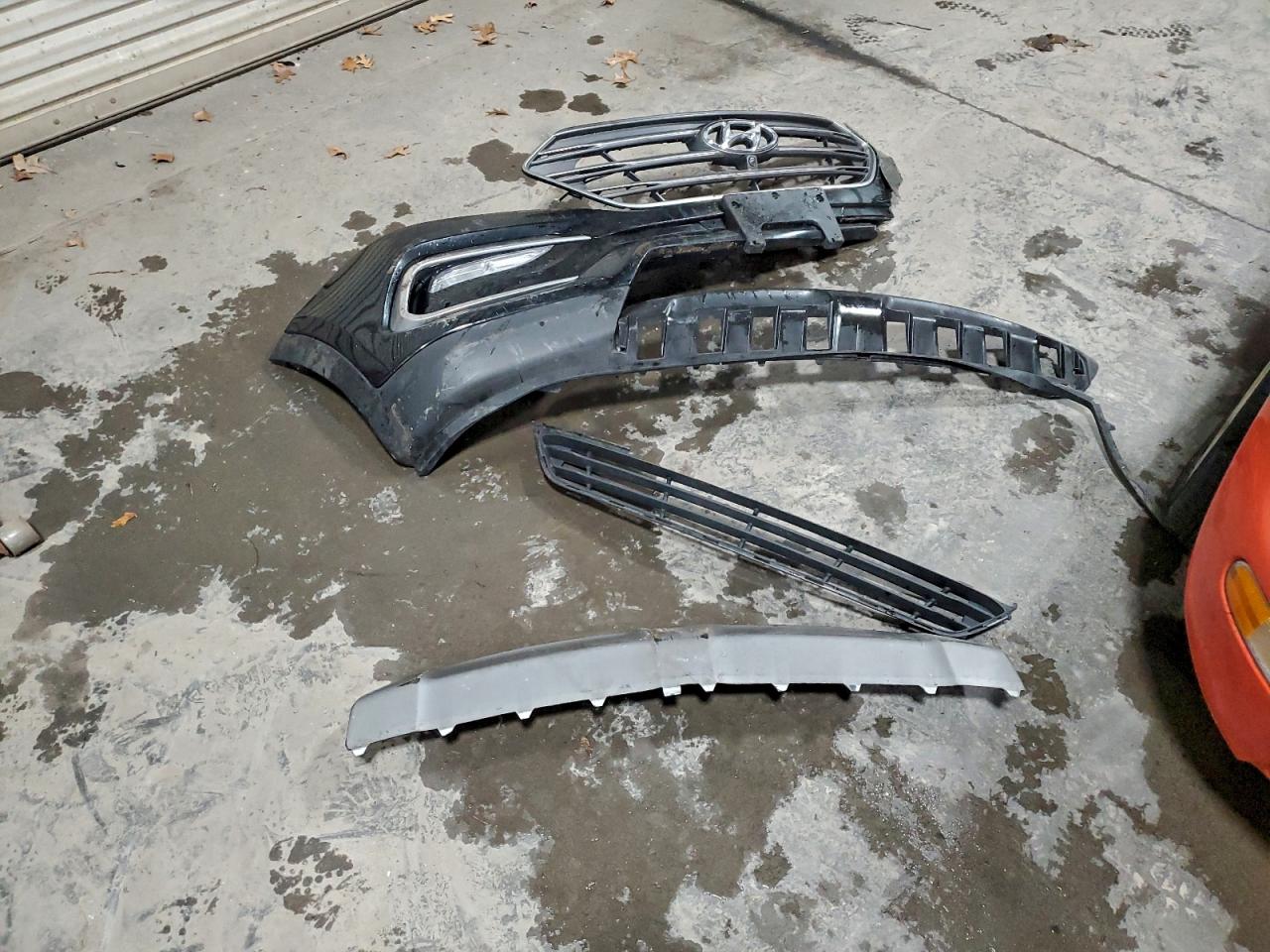 2017 Hyundai Santa Fe Sport VIN: 5XYZWDLAXHG502313 Lot: 94743755