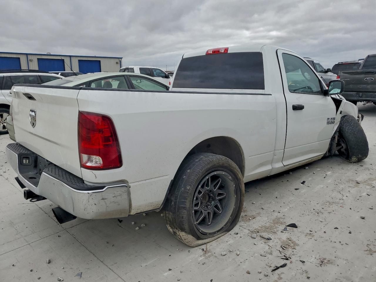 2014 Ram 1500 St VIN: 3C6JR6AT6EG183761 Lot: 97390665