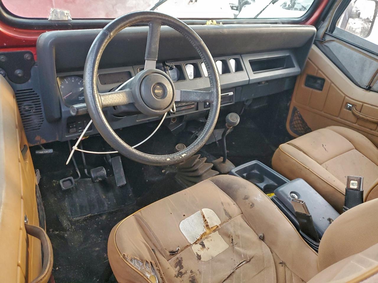 1992 Jeep Wrangler / Yj Islander VIN: 2J4FY39S9NJ529588 Lot: 95899645