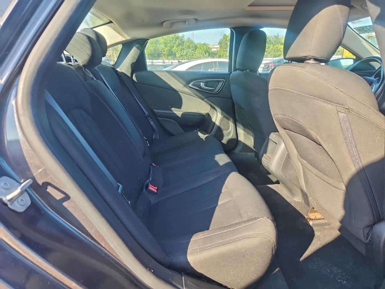 2016 Chrysler 200 Limited VIN: 1C3CCCAB9GN170719 Lot: 96072275