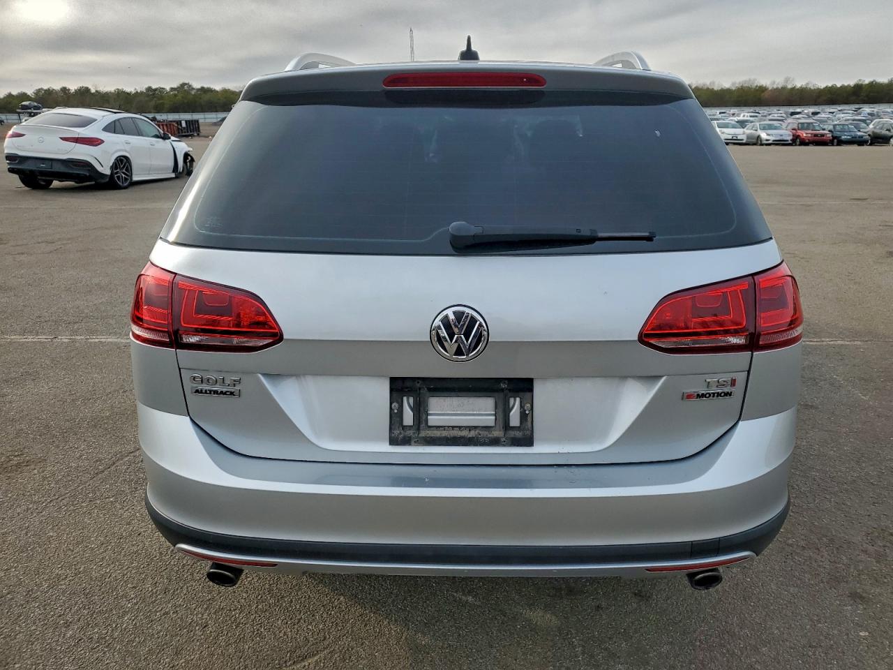 2017 Volkswagen Golf Alltrack S VIN: 3VWH17AU9HM526045 Lot: 95293575