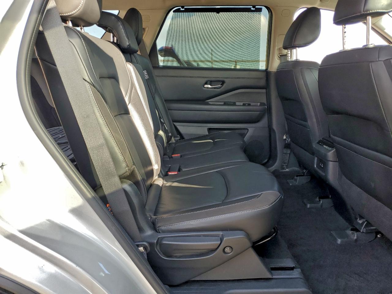 2023 Nissan Pathfinder Sl VIN: 5N1DR3CA6PC201502 Lot: 95277835