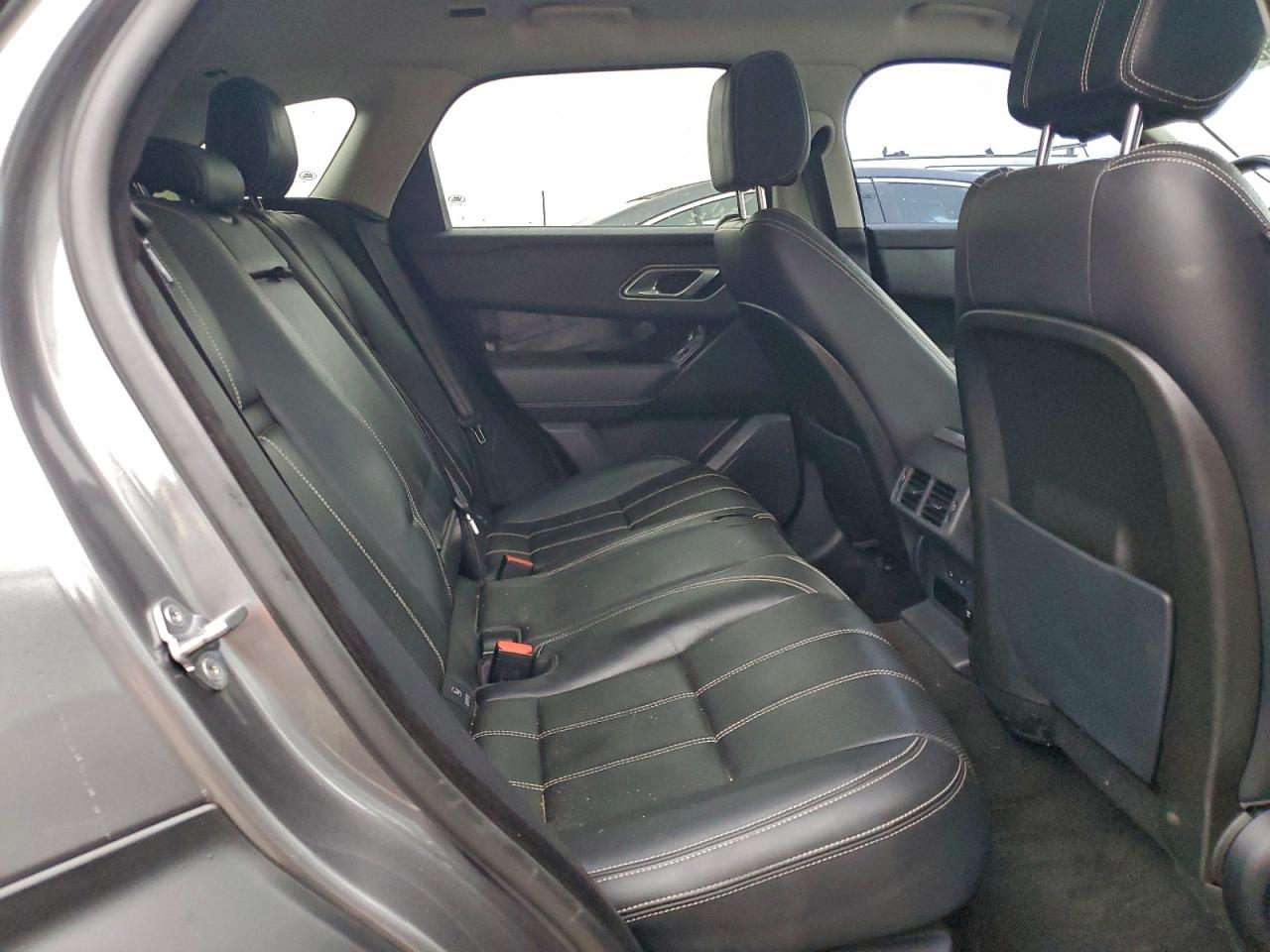 2018 Land Rover Range Rover Velar S VIN: SALYB2RX7JA715001 Lot: 95900315