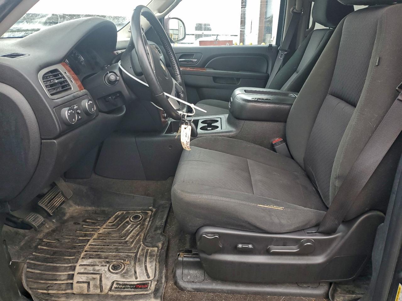 2011 Chevrolet Tahoe K1500 Ls VIN: 1GNSKAE0XBR364448 Lot: 96410485