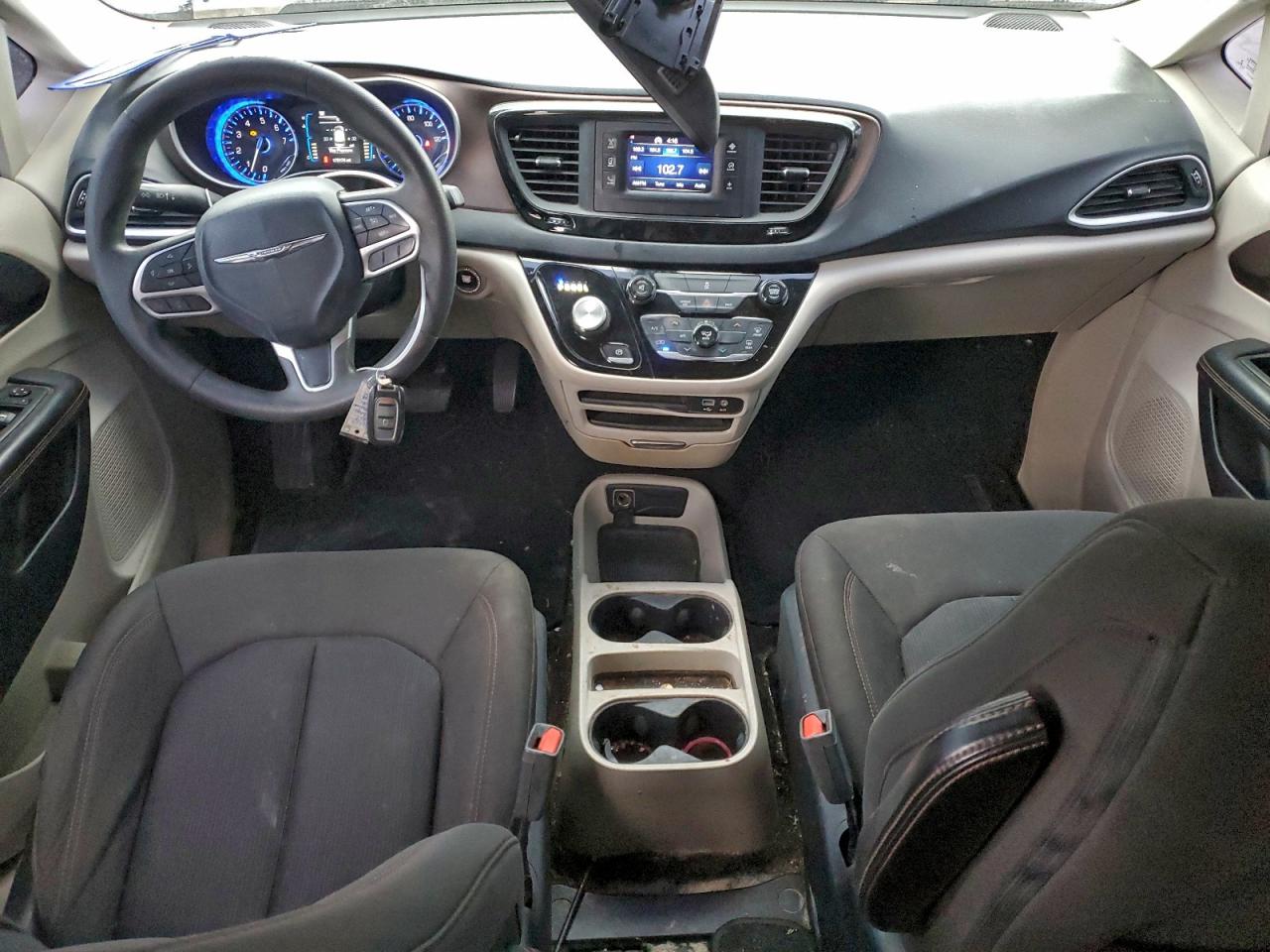 2017 Chrysler Pacifica Lx VIN: 2C4RC1CG5HR522007 Lot: 94540905