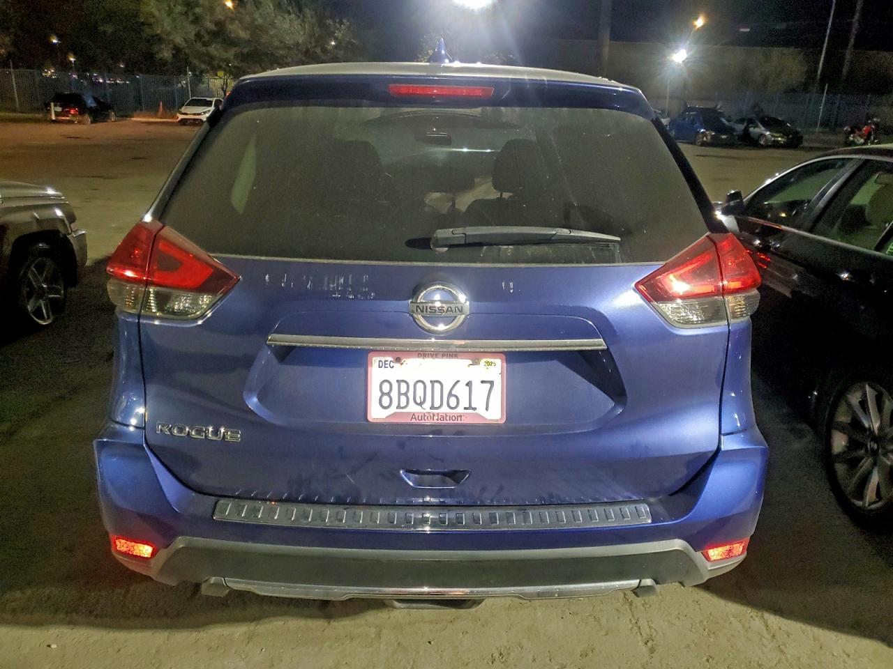 2017 Nissan Rogue S VIN: JN8AT2MT0HW138324 Lot: 97437135