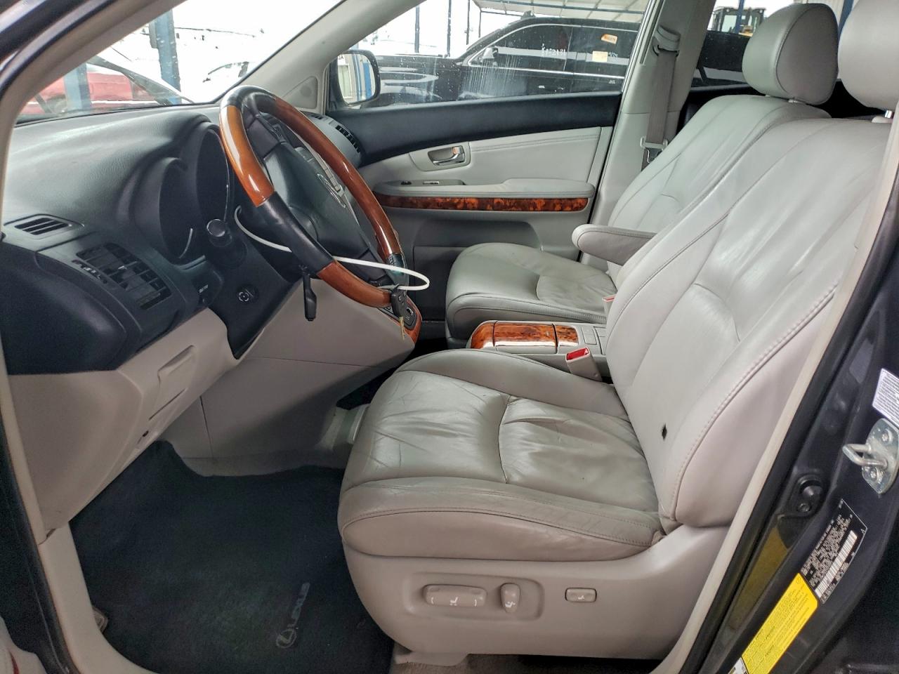 2007 Lexus Rx 350 VIN: 2T2HK31U37C015975 Lot: 95714265