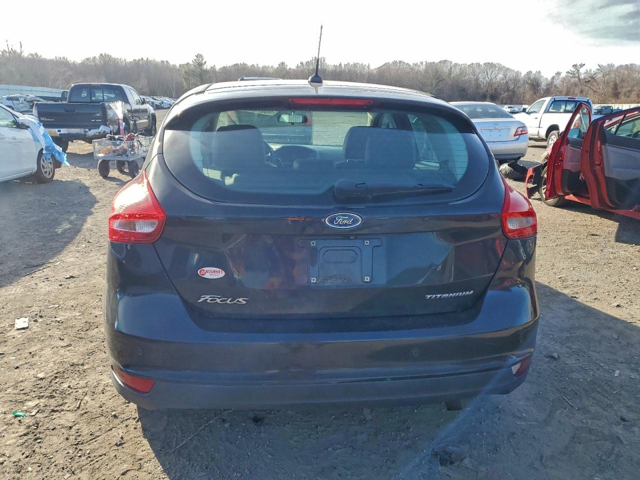 2015 Ford Focus Titanium VIN: 1FADP3N27FL235033 Lot: 95573645