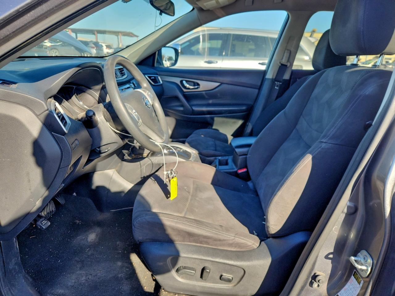 2016 Nissan Rogue S VIN: KNMAT2MV7GP641595 Lot: 96607725