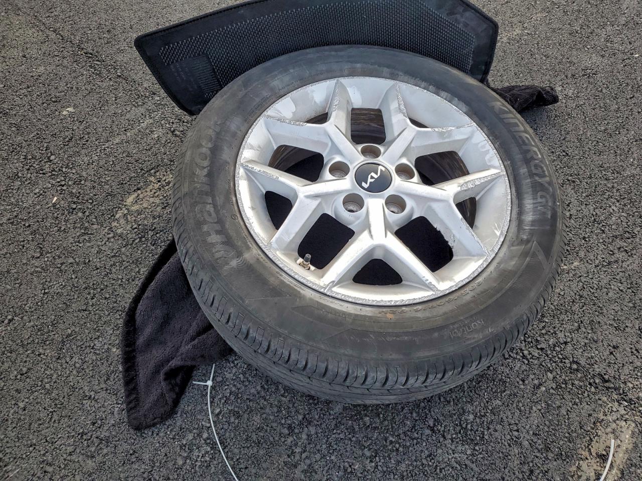 2025 Kia Soul Lx VIN: KNDJ23AU2S7254871 Lot: 95014135