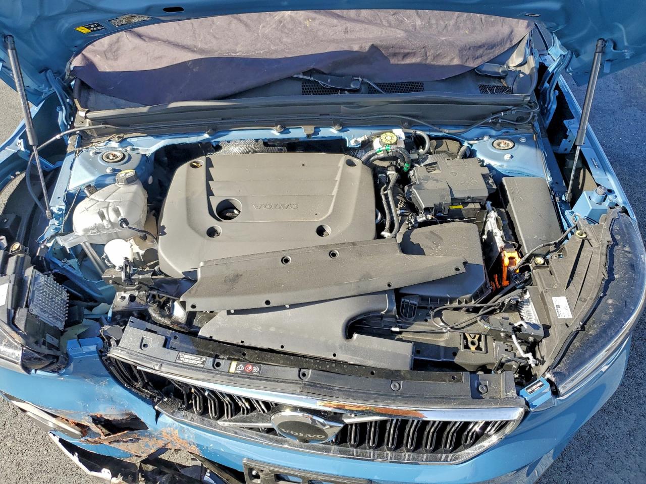 2025 Volvo Xc40 Plus VIN: YV4L12UE0S2456595 Lot: 95300175