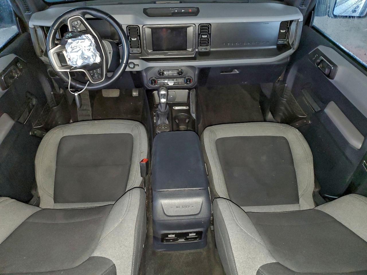 2022 Ford Bronco Base VIN: 1FMDE5BH4NLB88753 Lot: 94945815