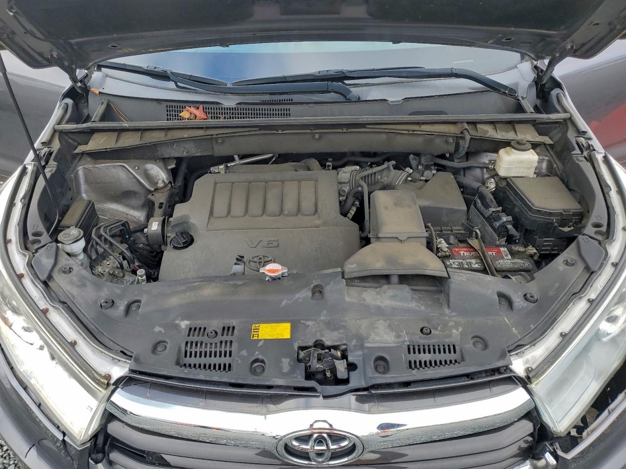 2016 Toyota Highlander Xle VIN: 5TDJKRFH0GS334830 Lot: 95994775