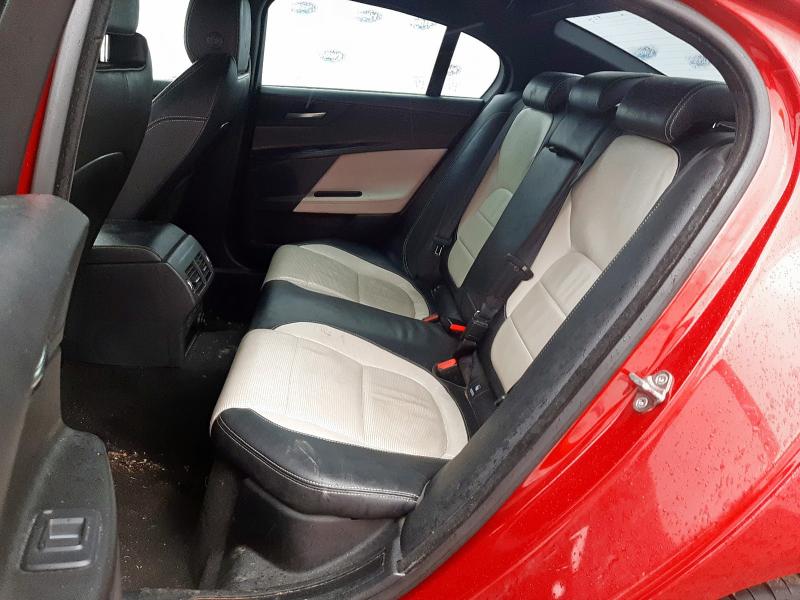 2015 JAGUAR XE 2.0D R-SPORT 4DR