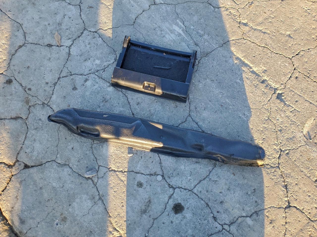 2016 Dodge Grand Caravan R/T VIN: 2C4RDGEG3GR264825 Lot: 95636625