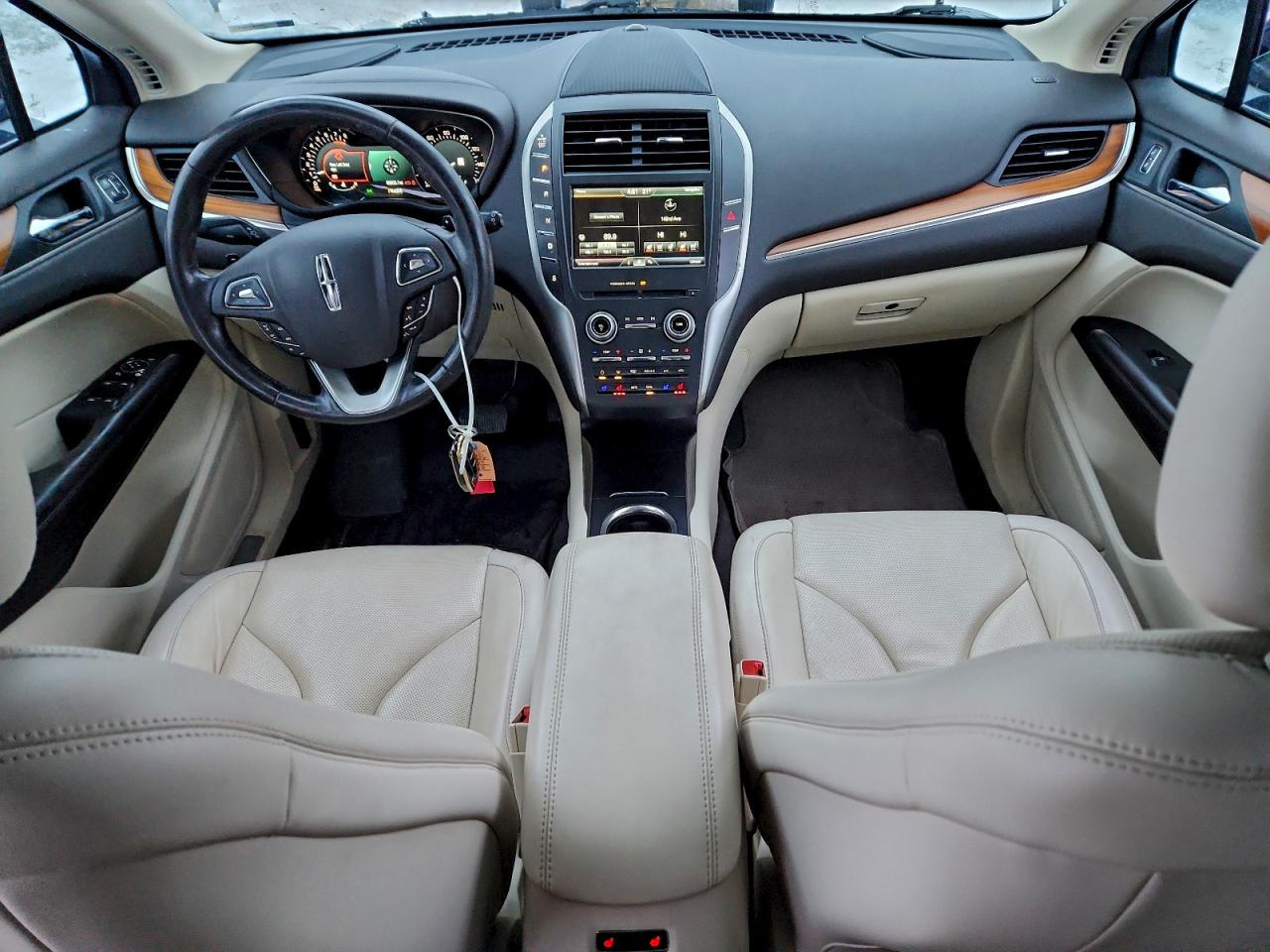 2015 Lincoln Mkc VIN: 5LMCJ2A93FUJ45837 Lot: 96245065