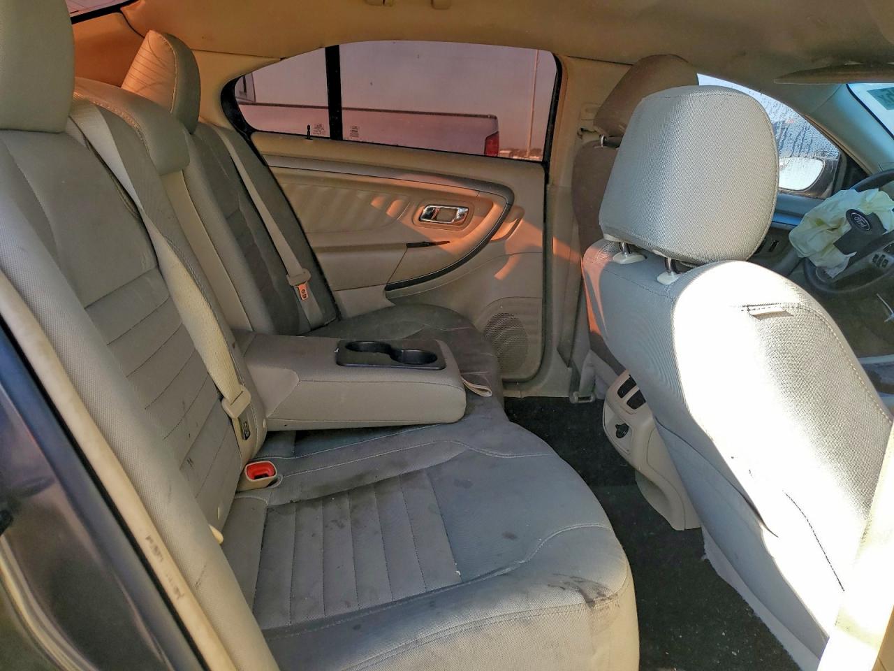 2016 Ford Taurus Se VIN: 1FAHP2D83GG131778 Lot: 95533695