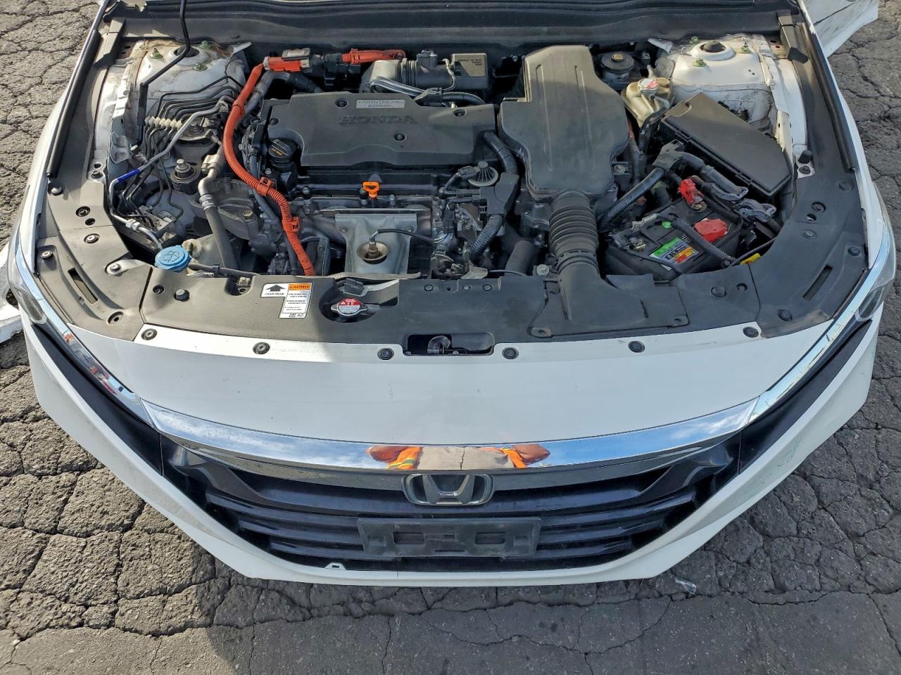 2018 Honda Accord Hybrid VIN: 1HGCV3F15JA000850 Lot: 98082265
