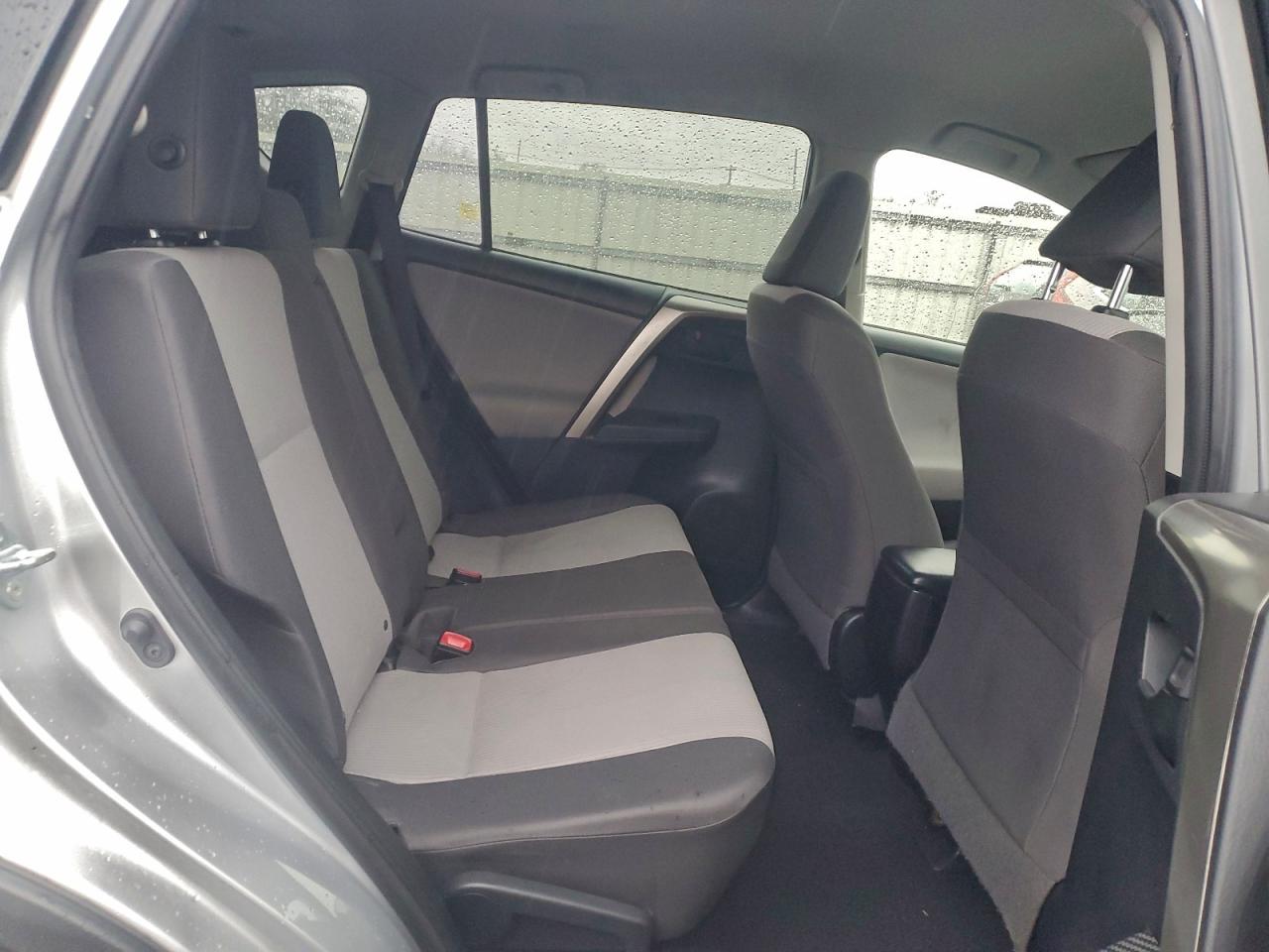 2015 Toyota Rav4 Le VIN: JTMBFREV0FD127073 Lot: 95066585