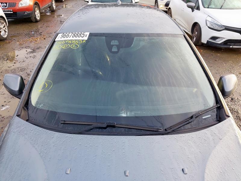 2018 VOLVO V40 T2 [122] MOMENTUM 5DR