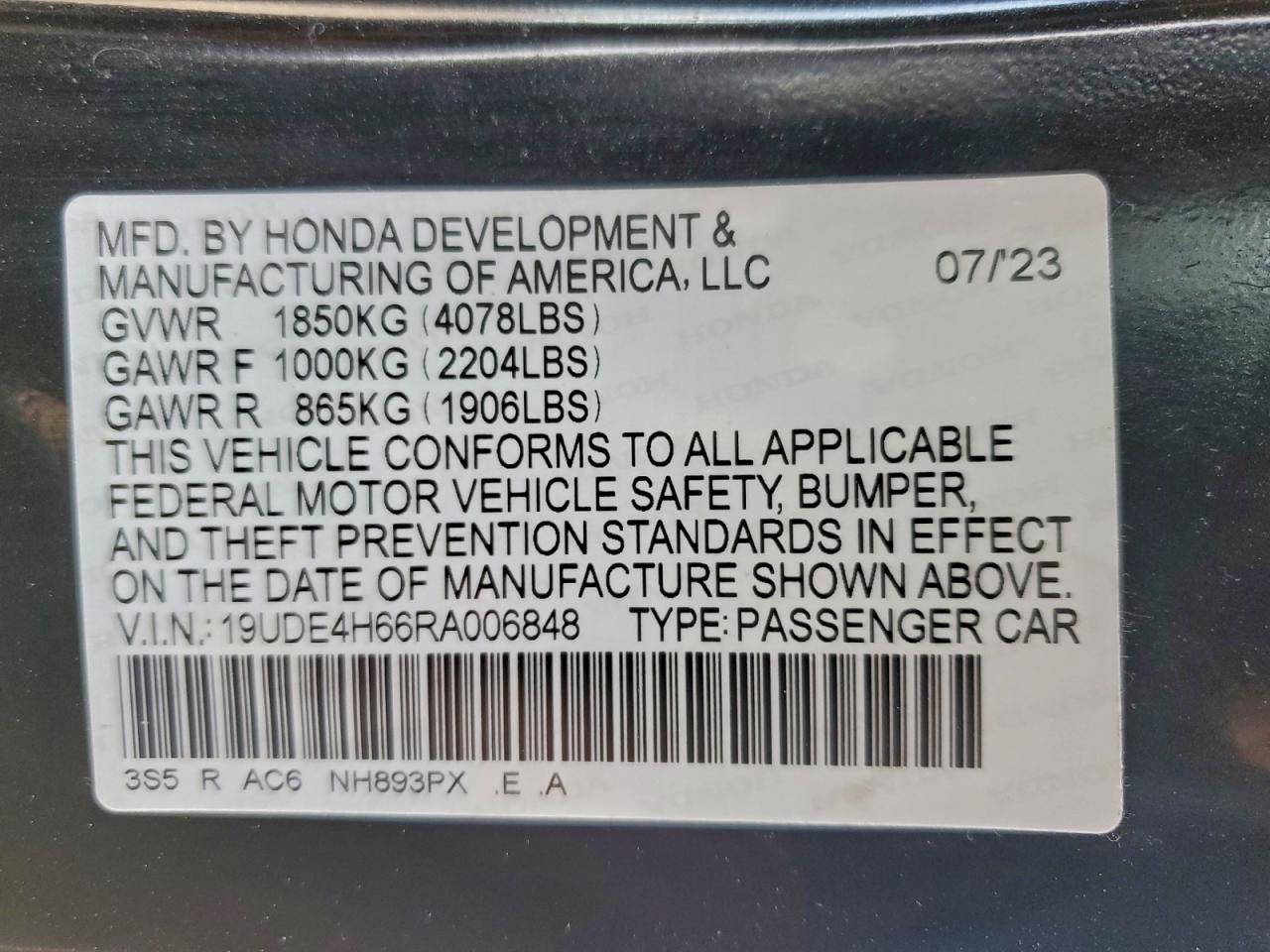 Фото: 19UDE4H66RA006848