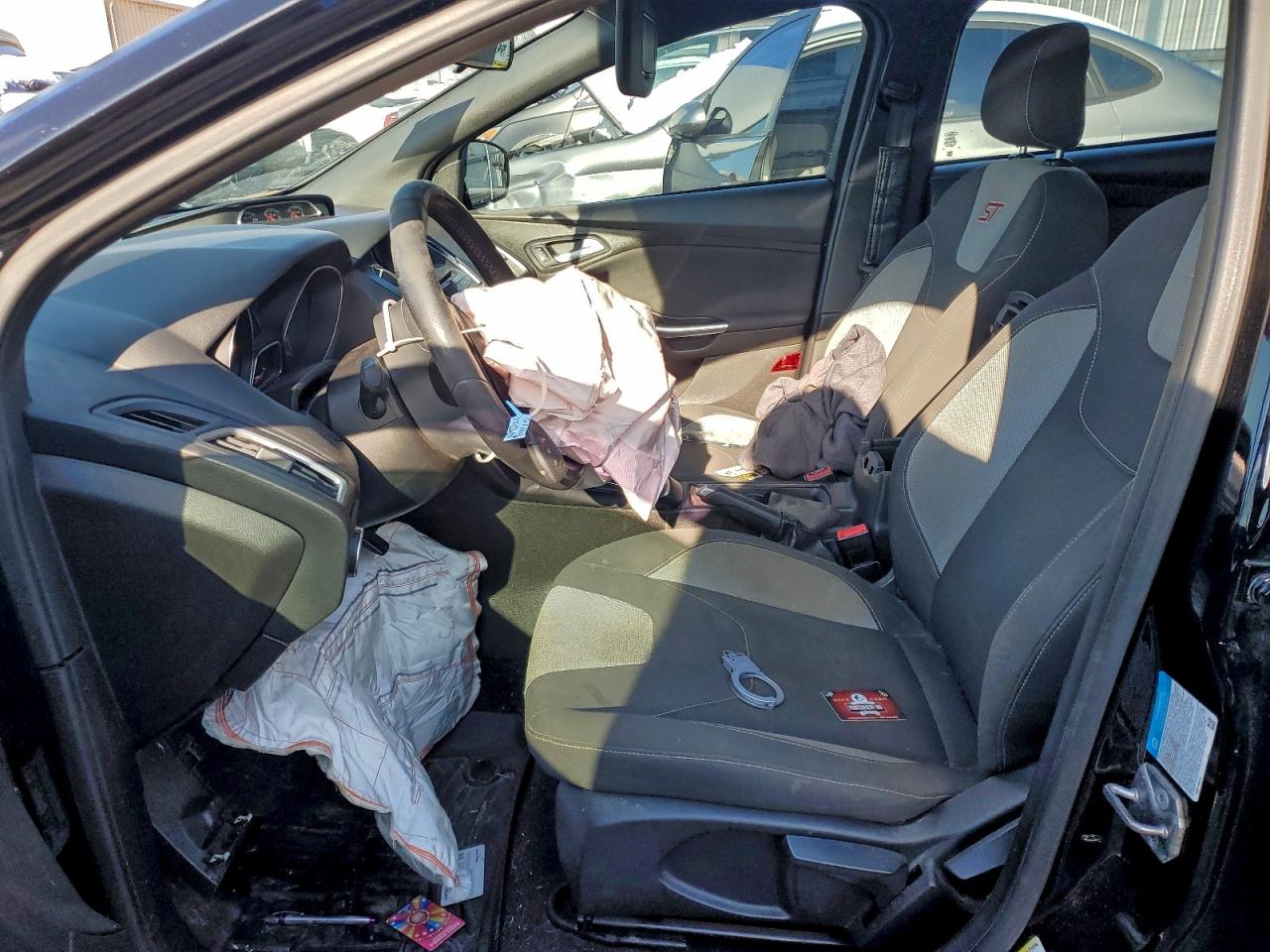 2016 Ford Focus St VIN: 1FADP3L9XGL355295 Lot: 95504955