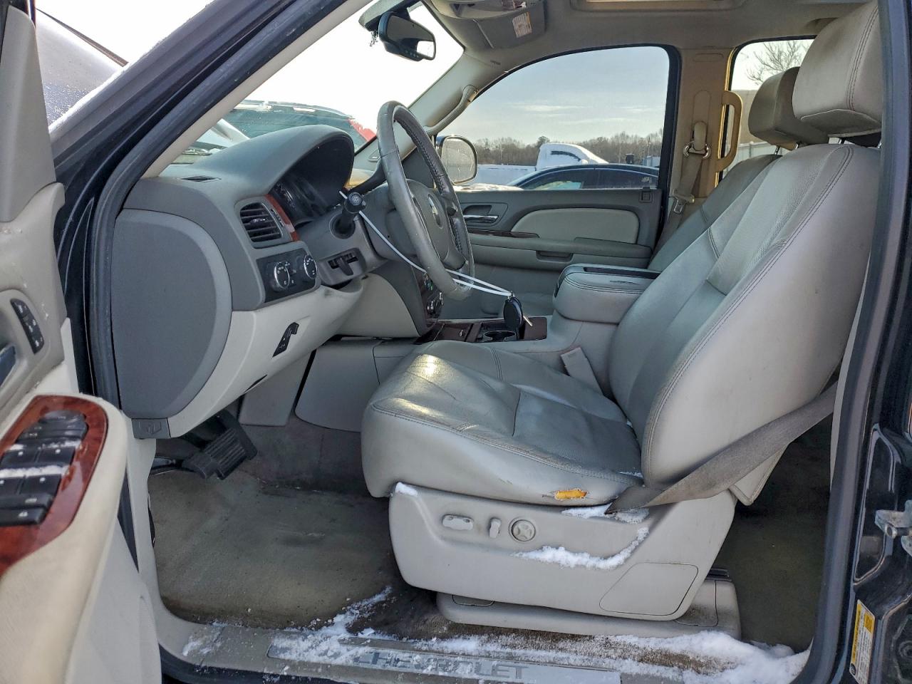 2009 Chevrolet Suburban K1500 Ltz VIN: 1GNFK36359R179837 Lot: 97222945