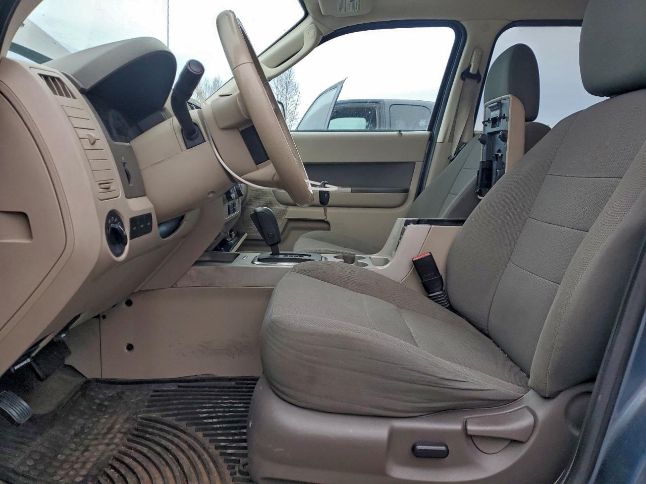 2010 Ford Escape Xlt VIN: 1FMCU0D7XAKA53380 Lot: 95113175