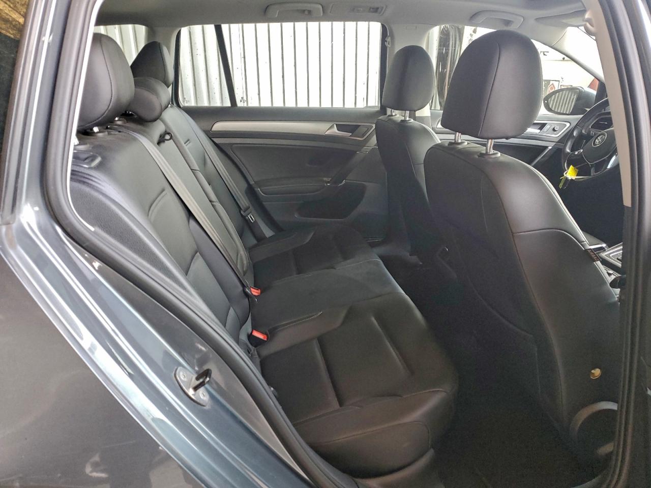 2016 Volkswagen Golf Sportwagen S VIN: 3VWC17AU7GM523654 Lot: 95793965