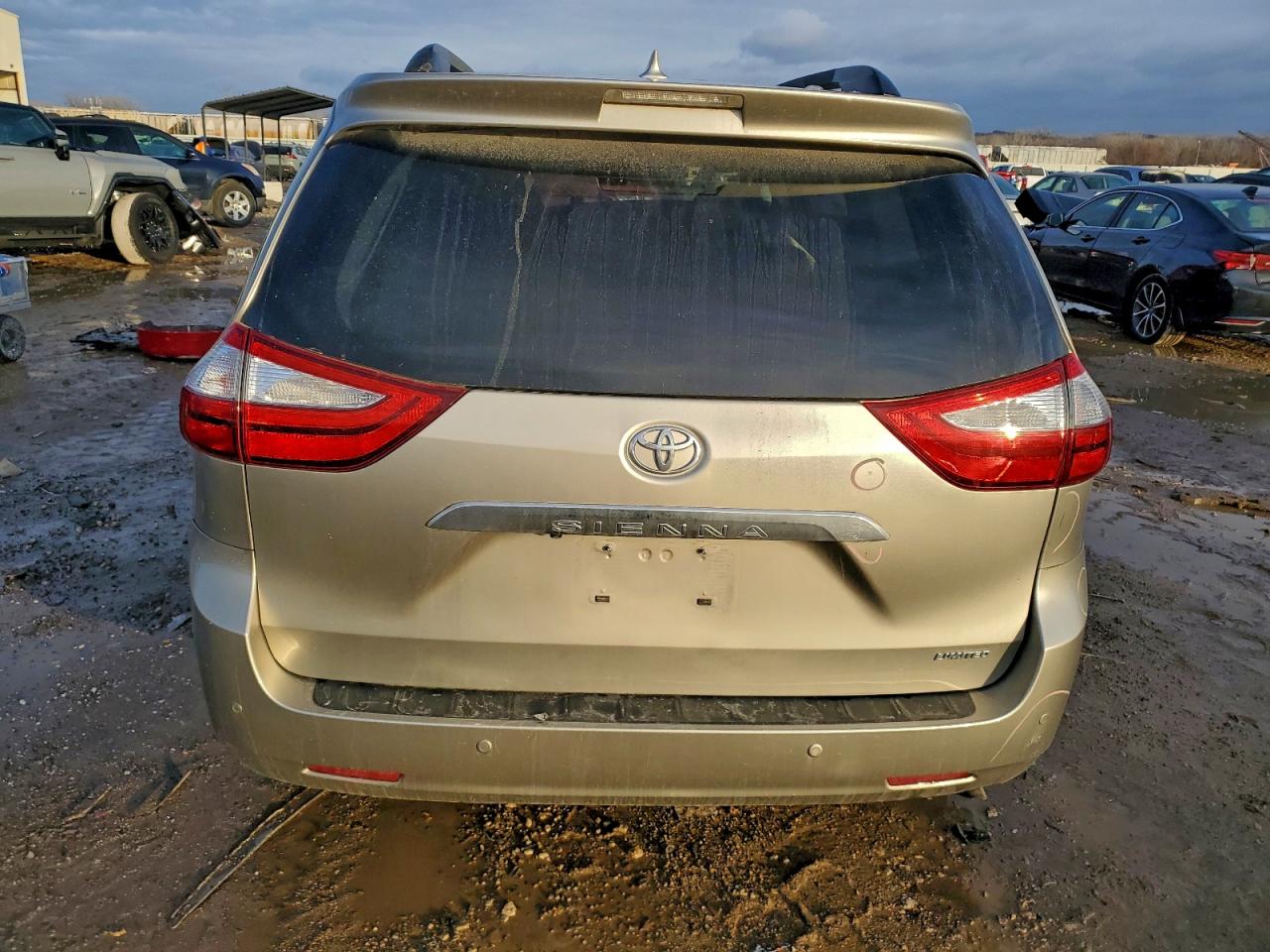 2015 Toyota Sienna Xle VIN: 5TDYK3DC6FS664134 Lot: 94819515