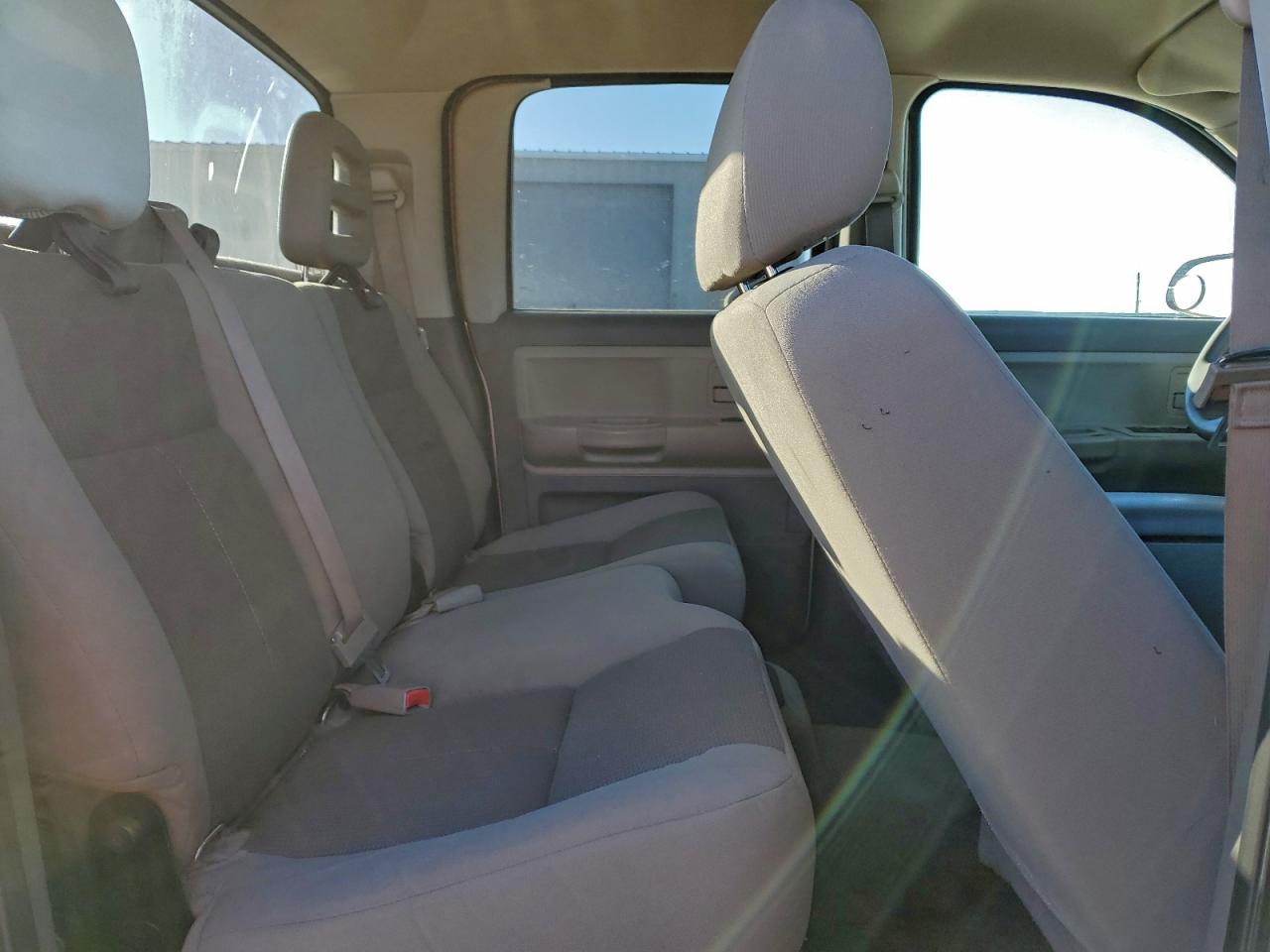 2005 Dodge Dakota Quad Slt VIN: 1D7HW48K05S149749 Lot: 95677655