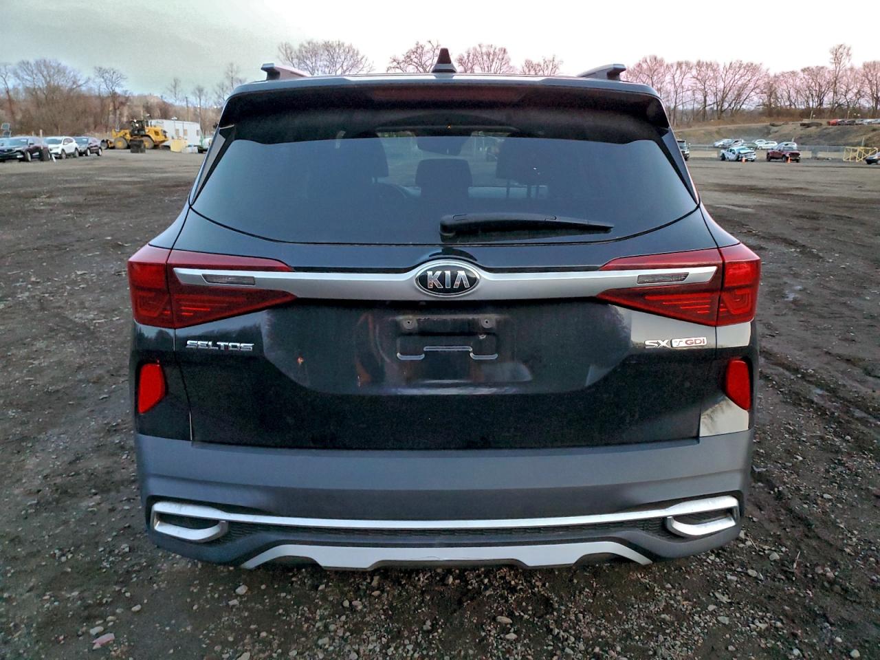 2021 Kia Seltos Sx VIN: KNDETCA24M7219135 Lot: 94579725