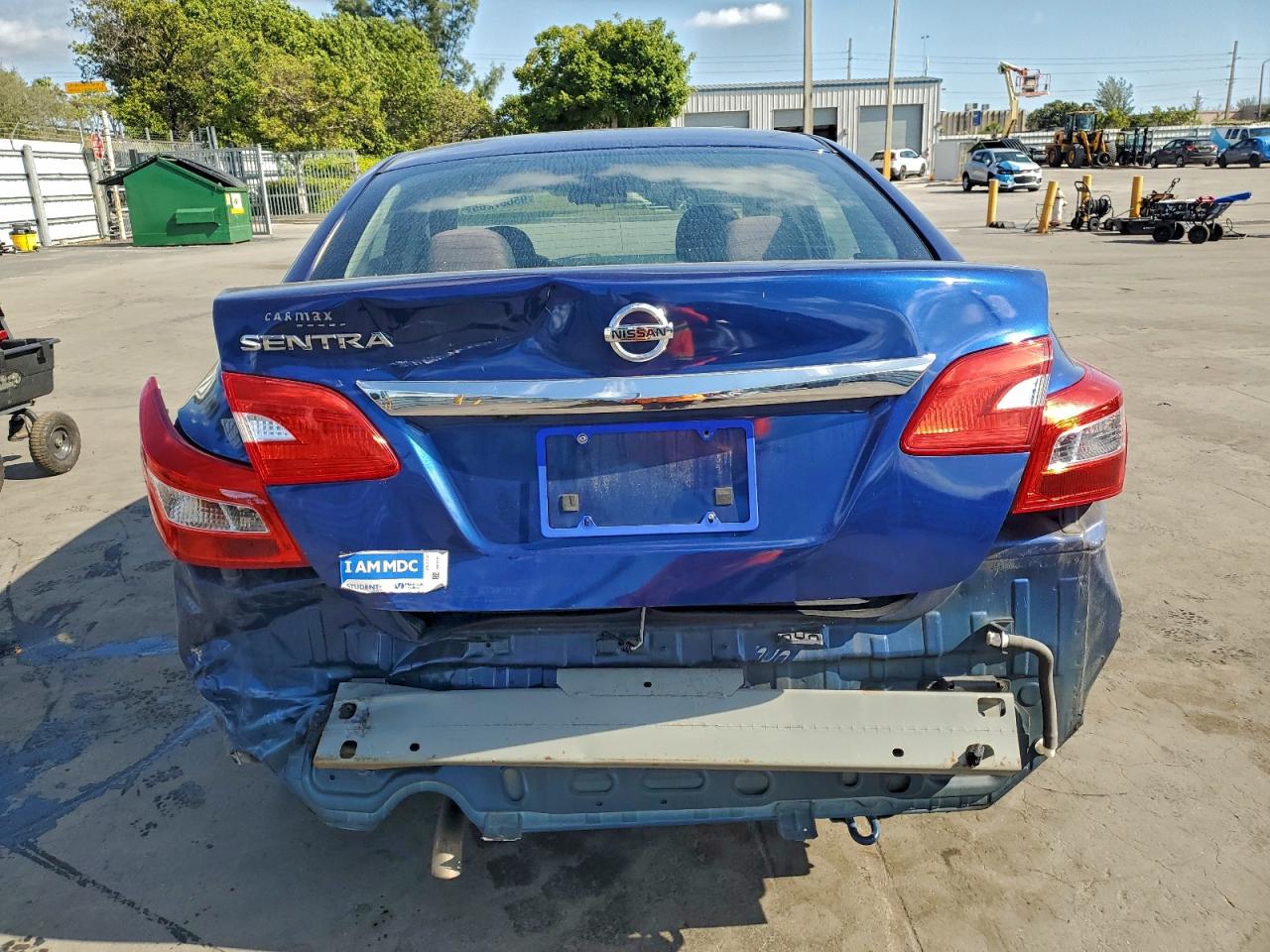 2018 Nissan Sentra S VIN: 3N1AB7AP1JY323695 Lot: 95667265