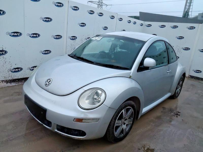 2009 VOLKSWAGEN BEETLE 1.6 LUNA 3DR for sale at Copart BRISTOL