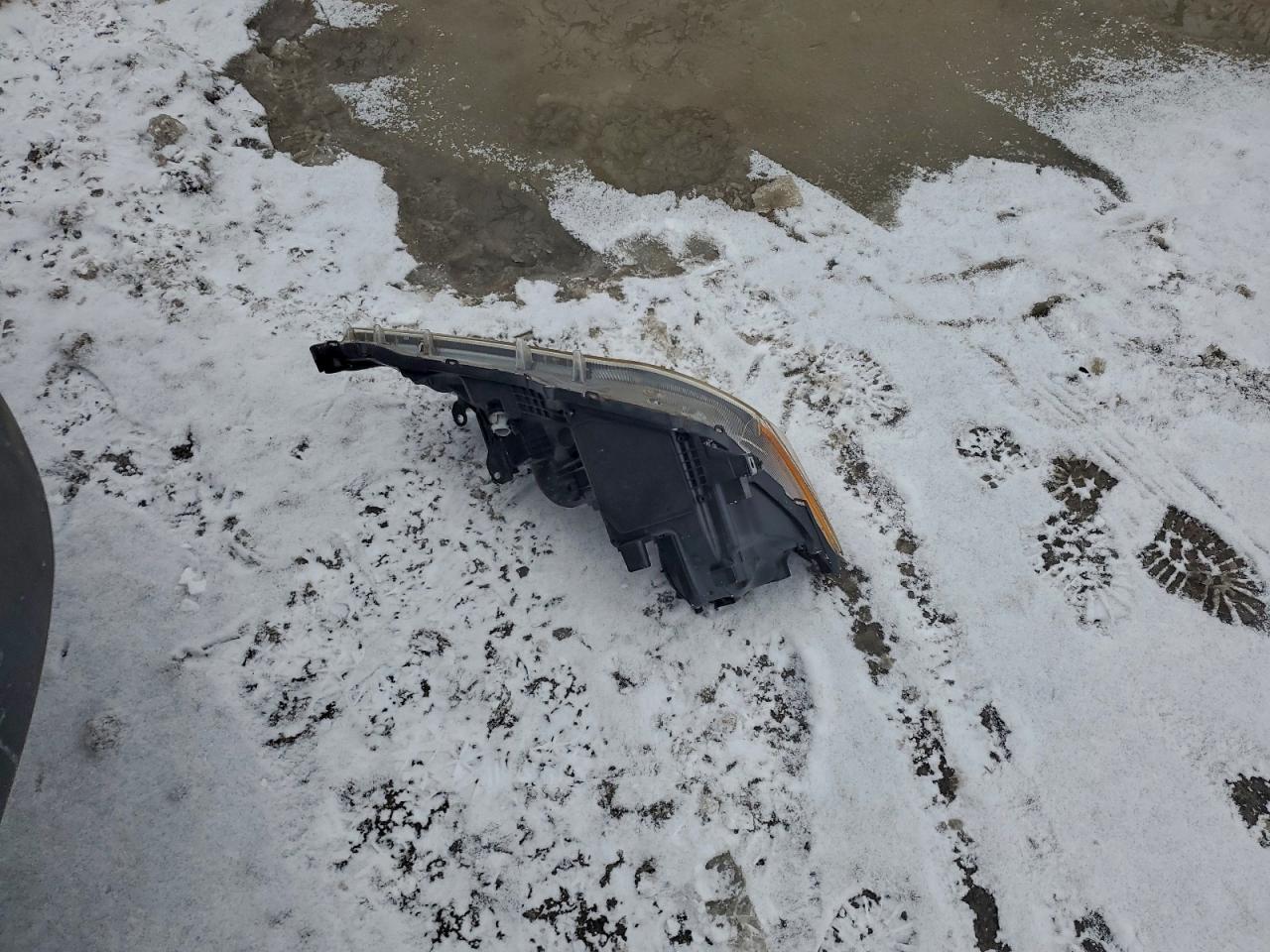 2015 Toyota Rav4 Le VIN: JTMBFREV9FJ036837 Lot: 96140265