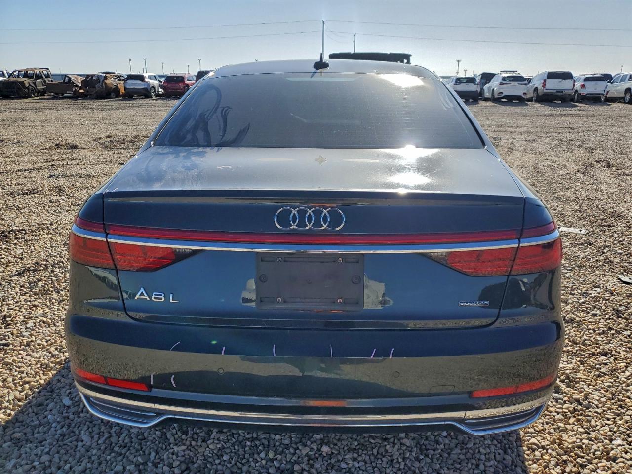 2019 Audi A8 L VIN: WAU8DAF82KN010106 Lot: 94774285