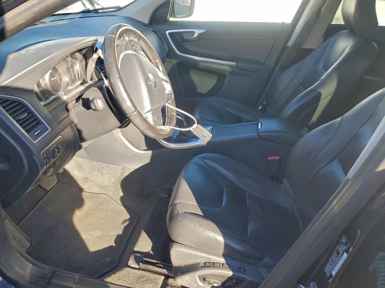 2016 Volvo Xc60 T5 Premier VIN: YV4612RK0G2790659 Lot: 96392655