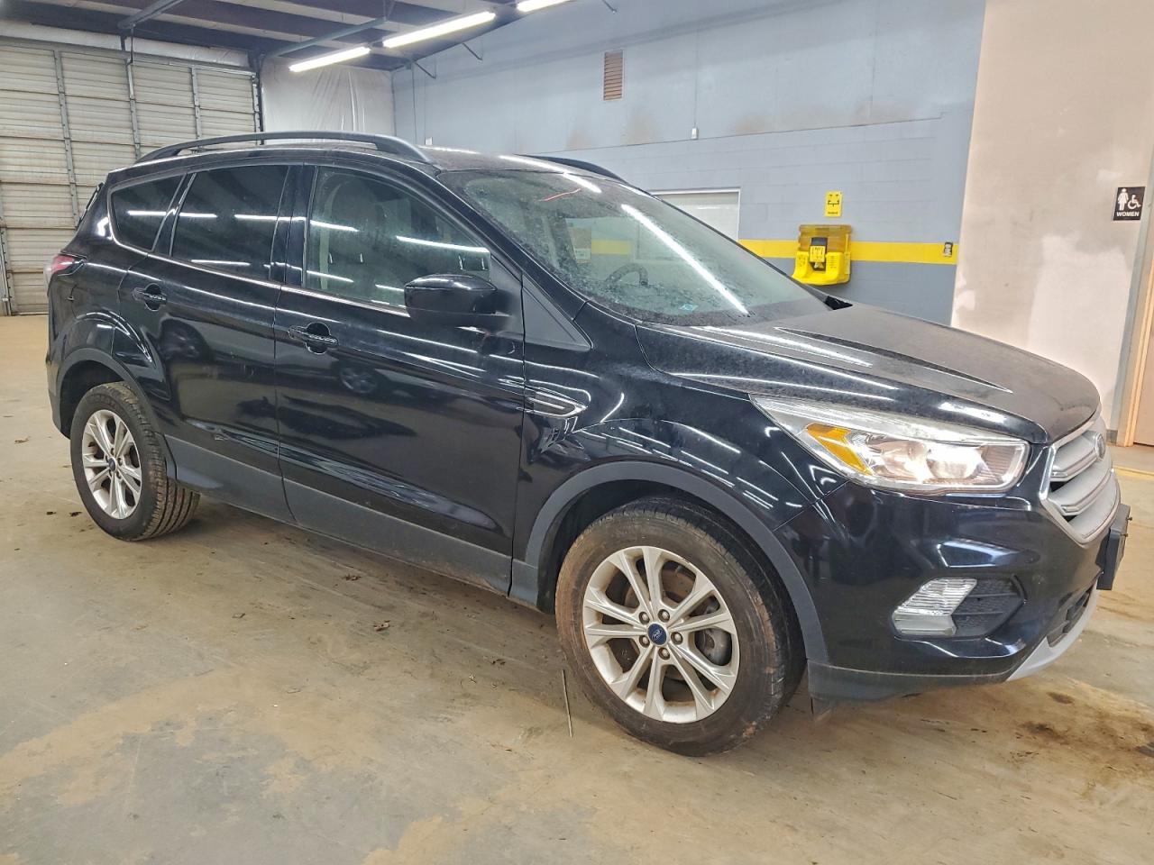 2018 Ford Escape Se VIN: 1FMCU0GD8JUA74346 Lot: 95576405
