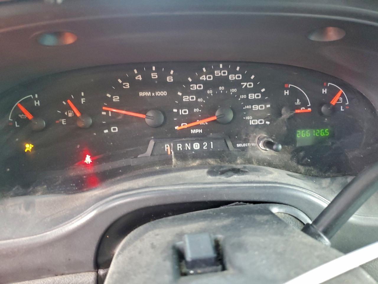 2005 Ford E150 Delivery Van VIN: 1FTRE14W15HA26094 Lot: 94712865