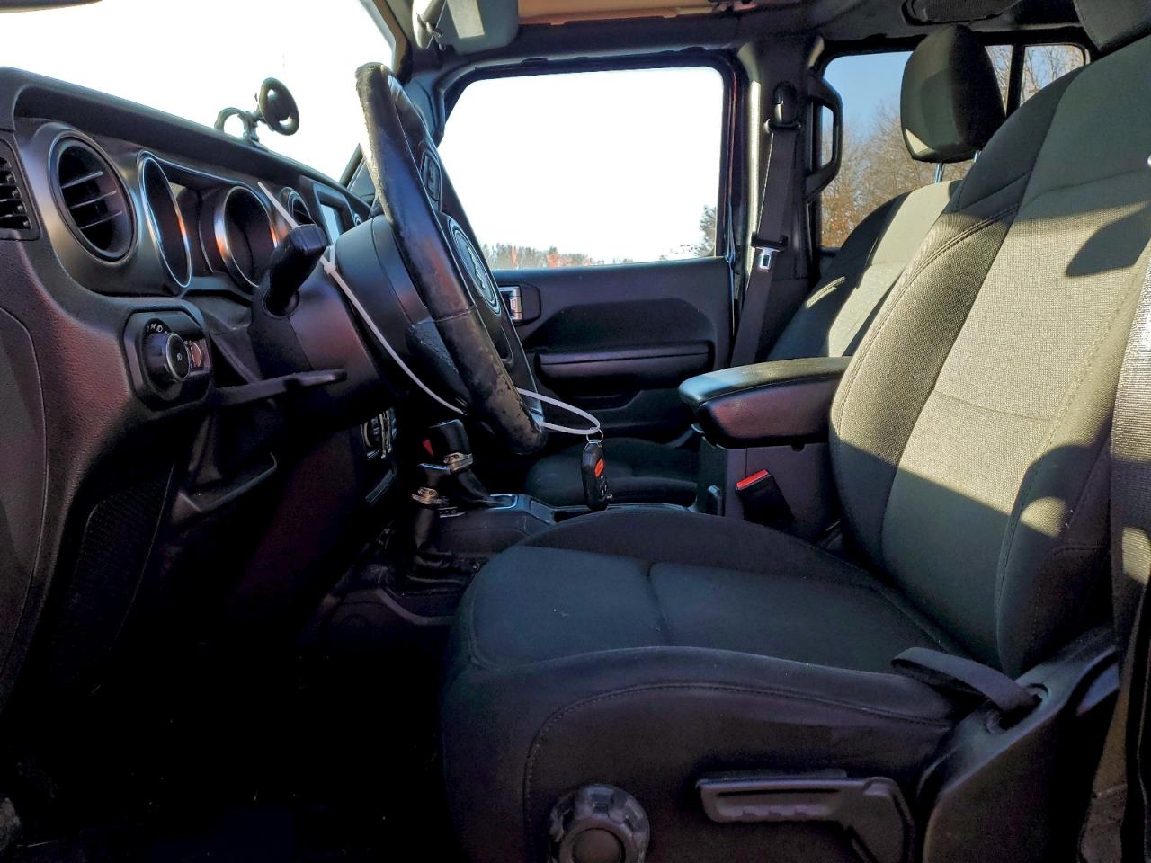 2022 Jeep Wrangler Unlimited Sport VIN: 1C4HJXDM7NW225350 Lot: 96131905