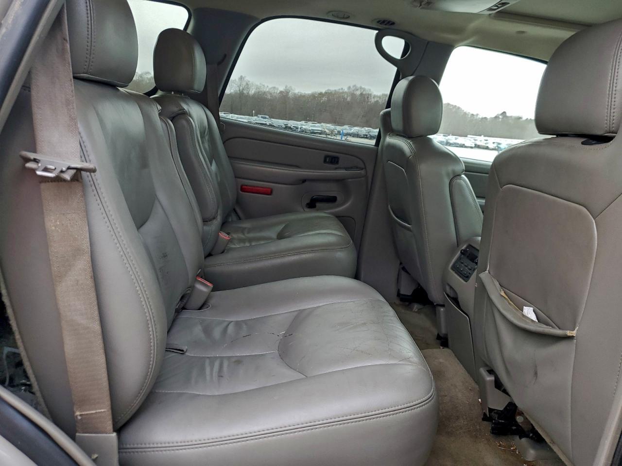 2005 Chevrolet Tahoe K1500 VIN: 1GNEK13T65R253779 Lot: 95278315