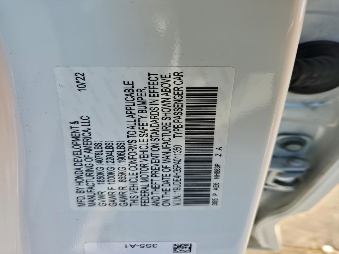 Фото: 19UDE4H35PA011350