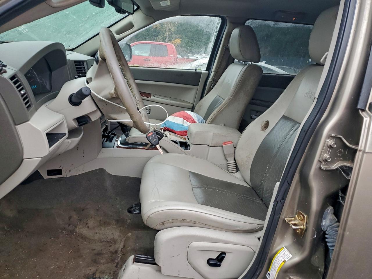 2006 Jeep Grand Cherokee Limited VIN: 1J4HR58N26C320220 Lot: 93347255