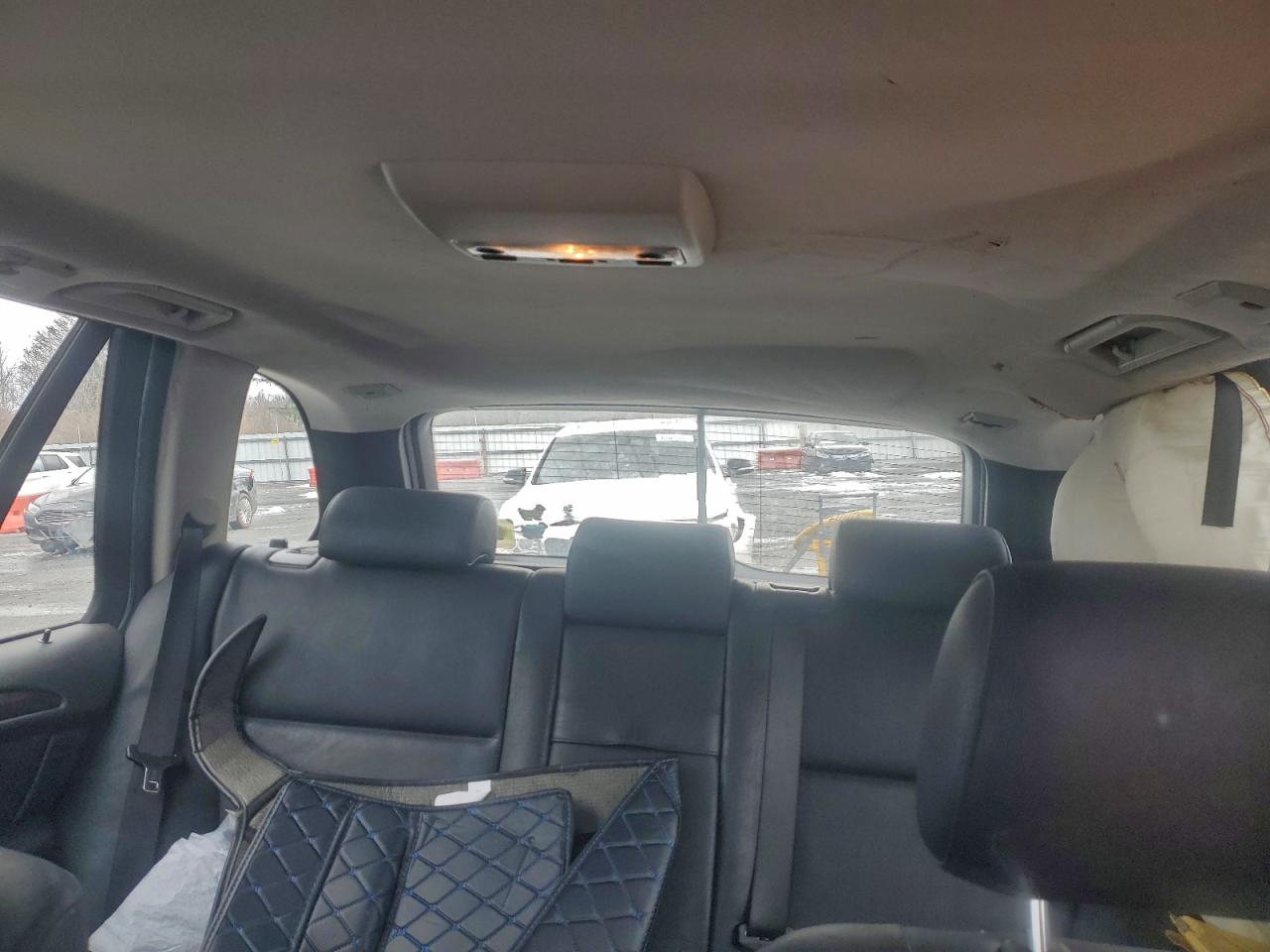 Фото: 5UXFA13515LY10150