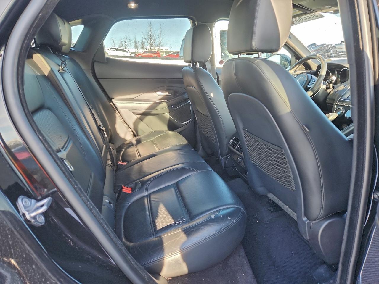 2018 Jaguar E-Pace Se VIN: SADFP2FX4J1Z11177 Lot: 92226335