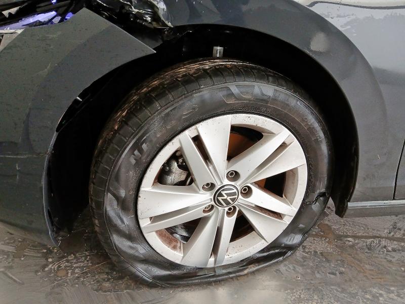 2022 VOLKSWAGEN GOLF 1.5 TSI LIFE 5DR